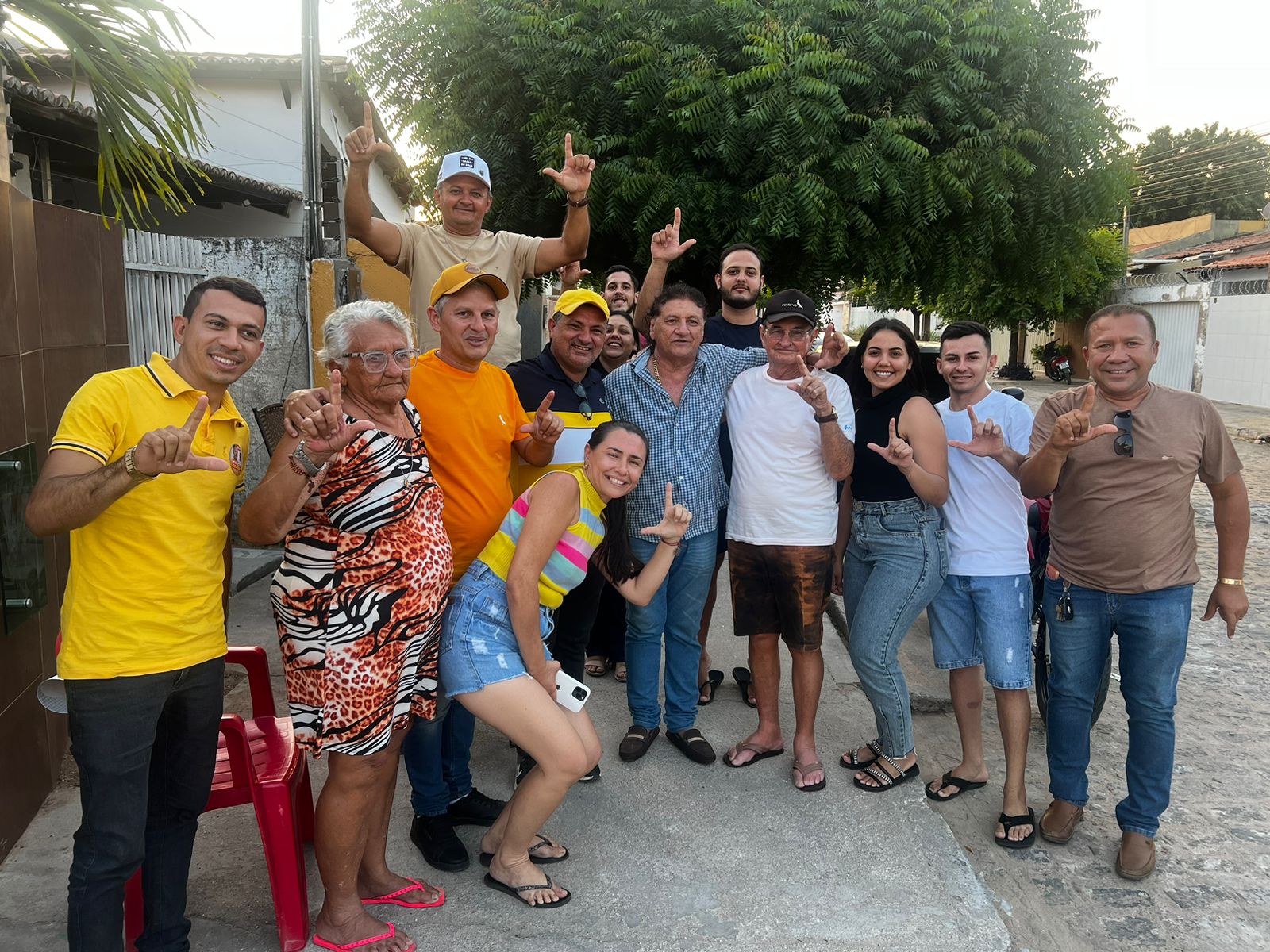 Família dos “Quininhas” reafirmam seu compromisso com Luiz Claudino e confirma apoio candidatura do vereador Mazieldo Abreu