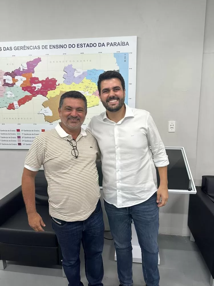 Prefeito Luiz Claudino avança em projetos de educação e infraestrutura com o Secretário de Educação do Governo do Estado